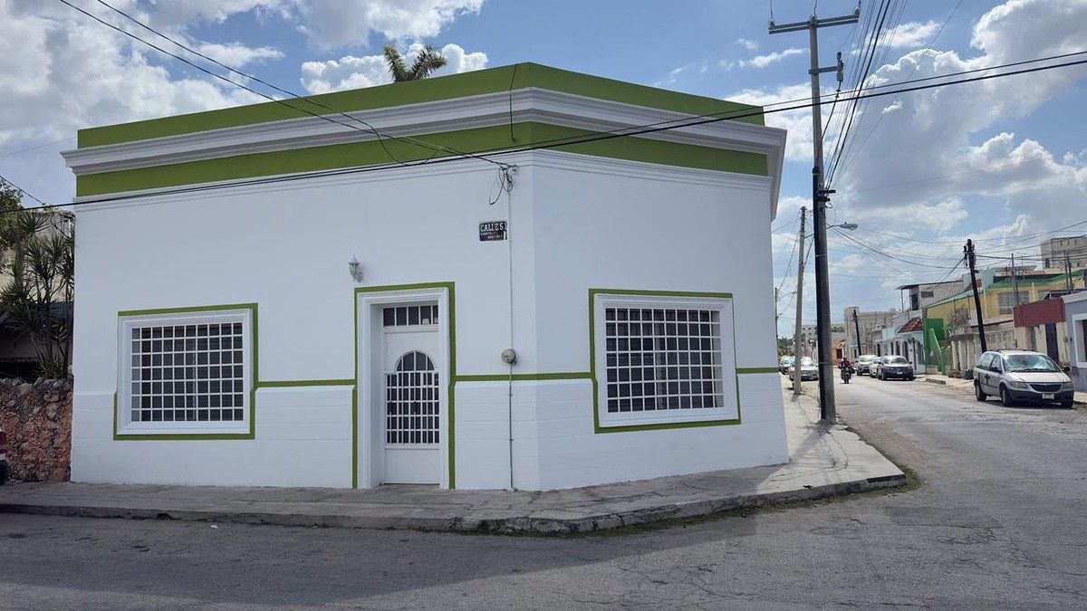 CASA EN VENTA EN EL CENTRO DE MÉRIDA BARRIO SANTIAGO