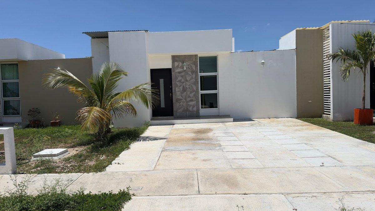 CASA EN VENTA AL NORTE MÉRIDA YUCATAN