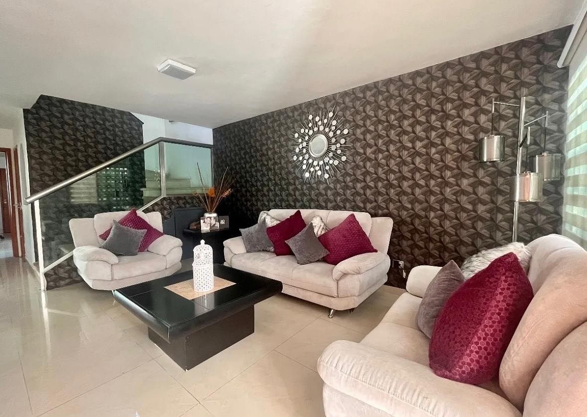 Casa en venta en Monte Albán.